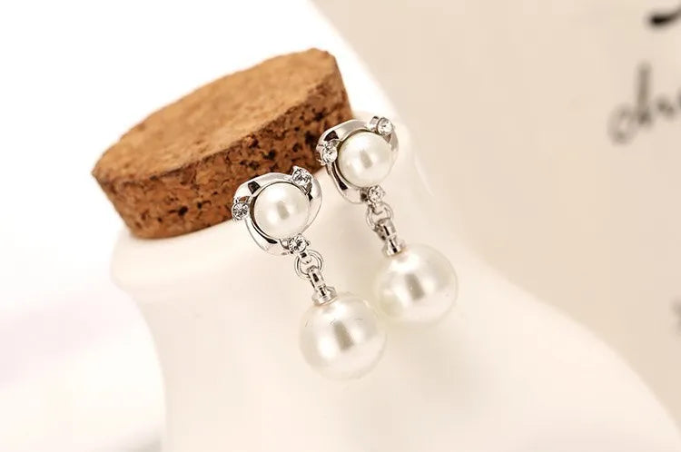 New Personality Crystal Earrings High Quality Wild Rhinestones Imitation Pearl Earrings For Women Stud Earrings Boucle D'oreille