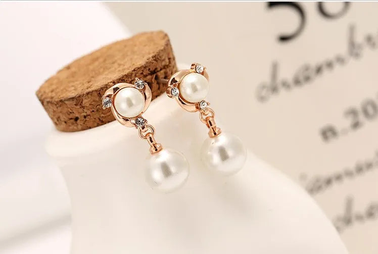 New Personality Crystal Earrings High Quality Wild Rhinestones Imitation Pearl Earrings For Women Stud Earrings Boucle D'oreille